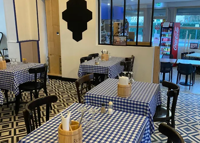 L'arbousier 酒店 滨海苏拉克